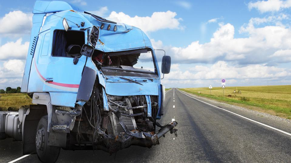 Texas Truck Accident Lawyer: Navigating the Legal Maze After a Collision